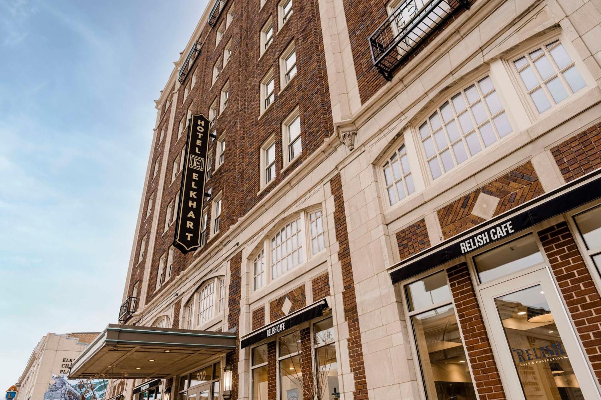 Hotel Elkhart, Tapestry Collection By Hilton ภายนอก รูปภาพ