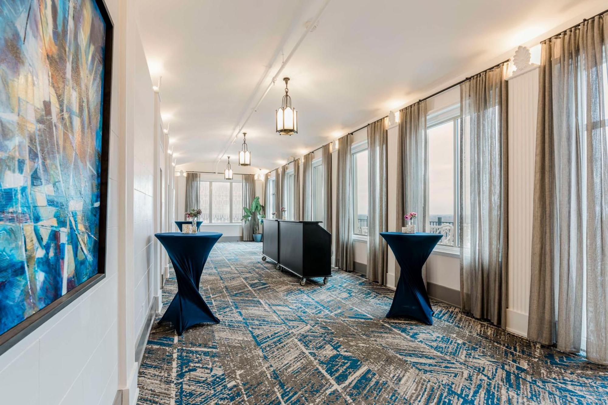 Hotel Elkhart, Tapestry Collection By Hilton ภายนอก รูปภาพ